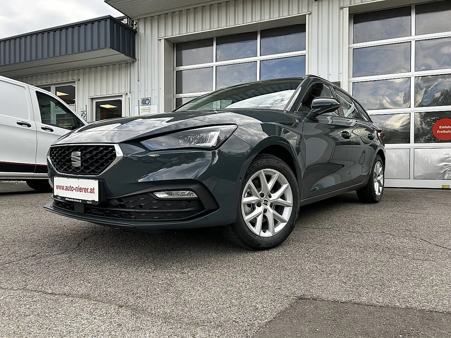 SEAT Leon SP 1,5 TSI Style Edition Blau - 1