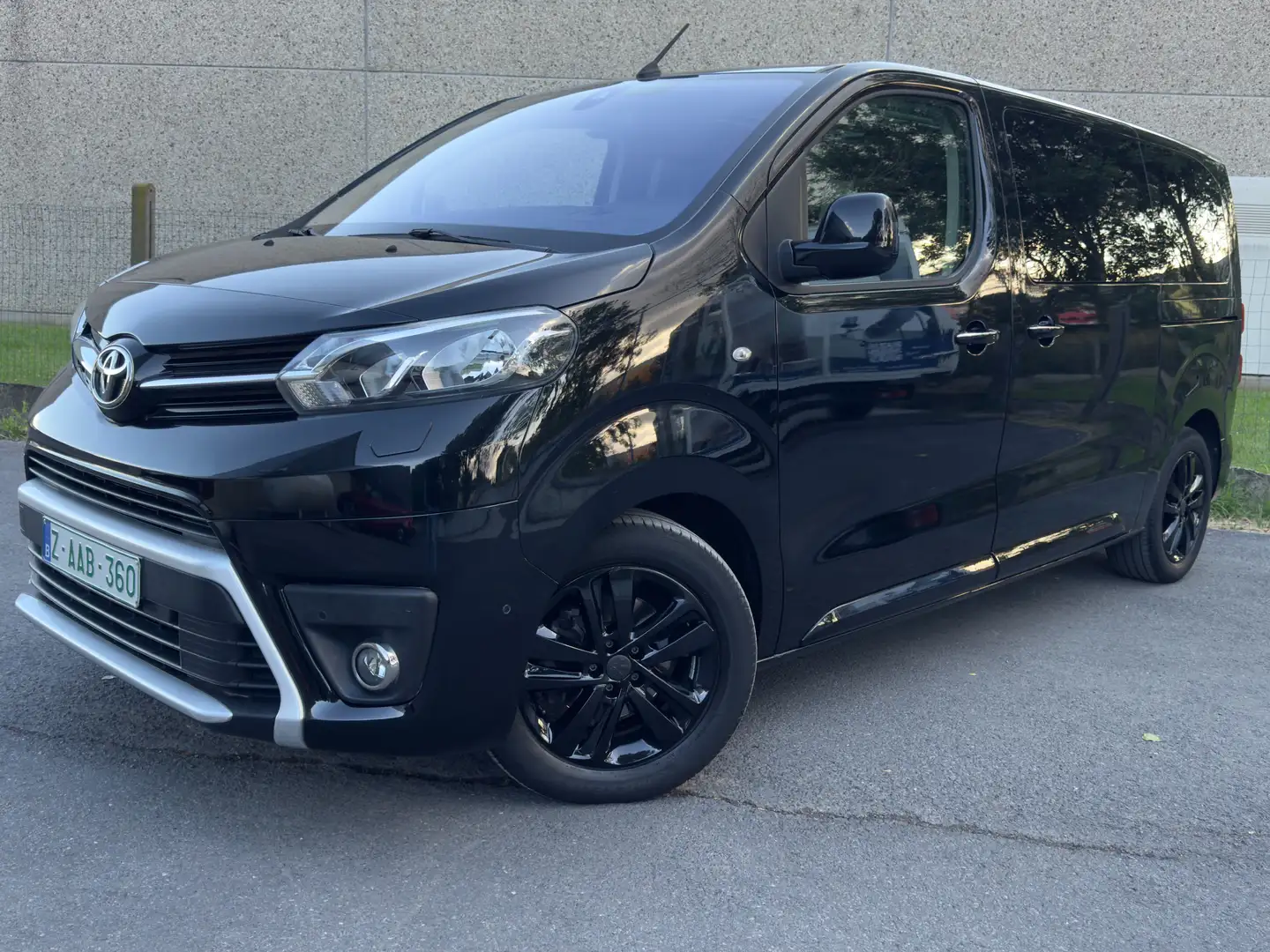 Toyota Proace Proace Verso Netto 30,000€/ 8 ZitPL.  Full Opt Noir - 1