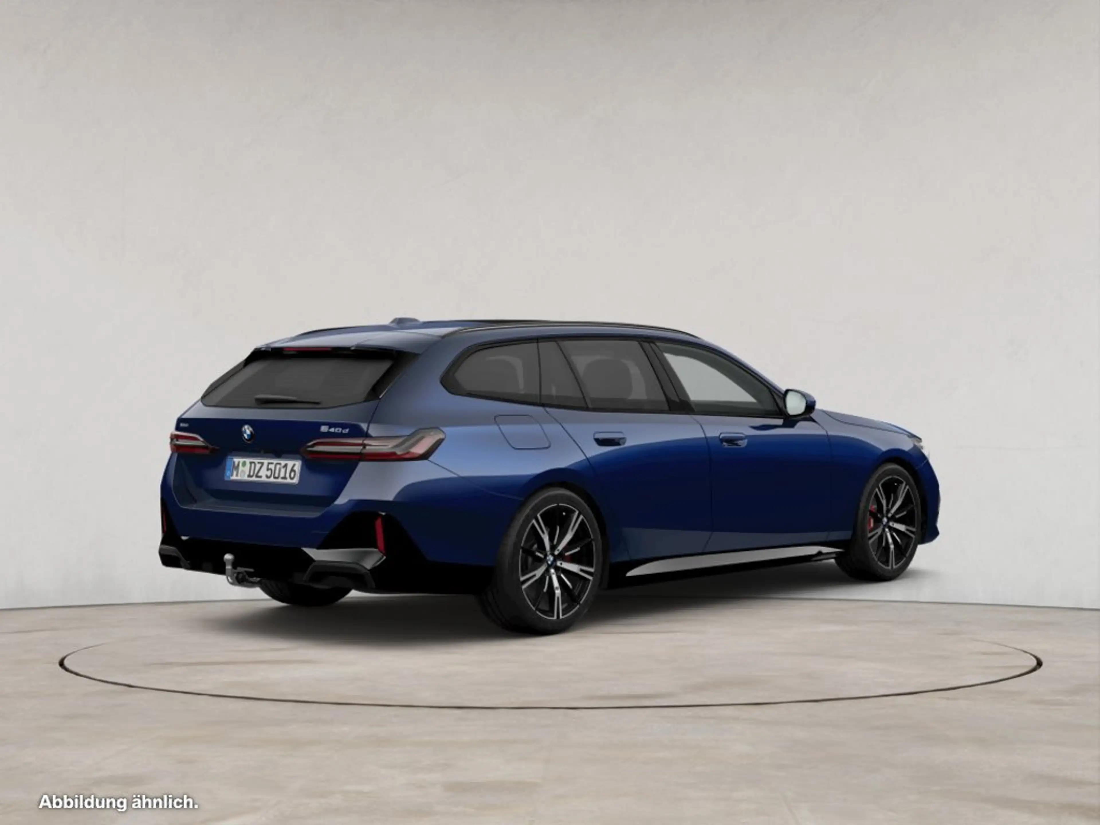 BMW 540 d xDrive Touring M Sportpaket Pro UPE 98.860 EUR — photo 2