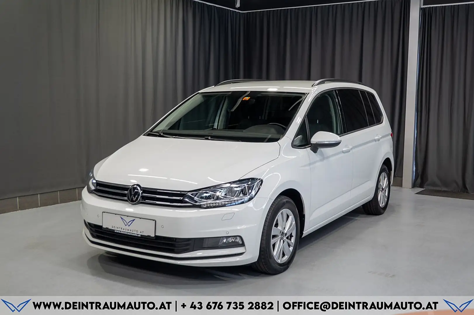 Volkswagen Touran Comfortline 2,0 TDI SCR DSG*AHK*LED*SHZ* Weiß - 1