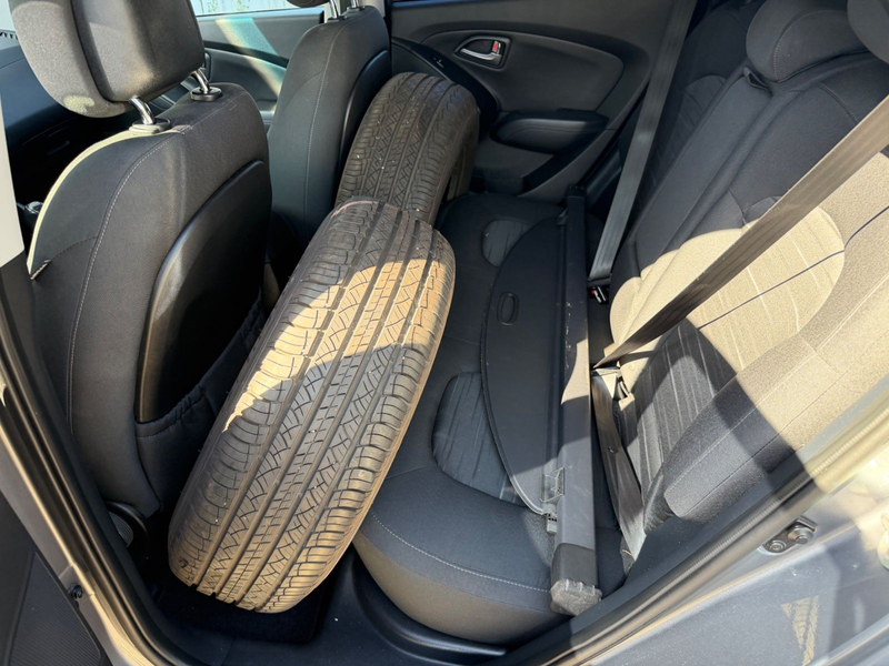 Hyundai iX35 1,7 CRDi FIFA World Cup Edition 2WD PDC — photo 10