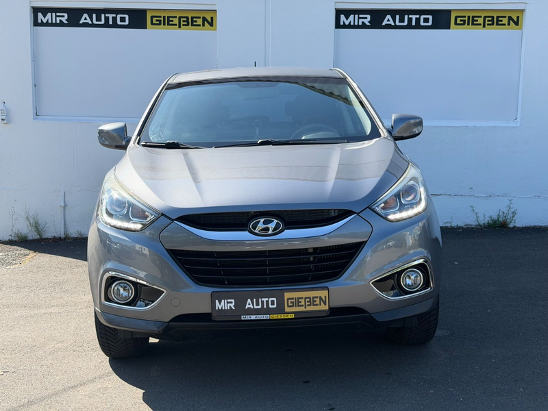 Hyundai iX35 1,7 CRDi FIFA World Cup Edition 2WD PDC — photo 2