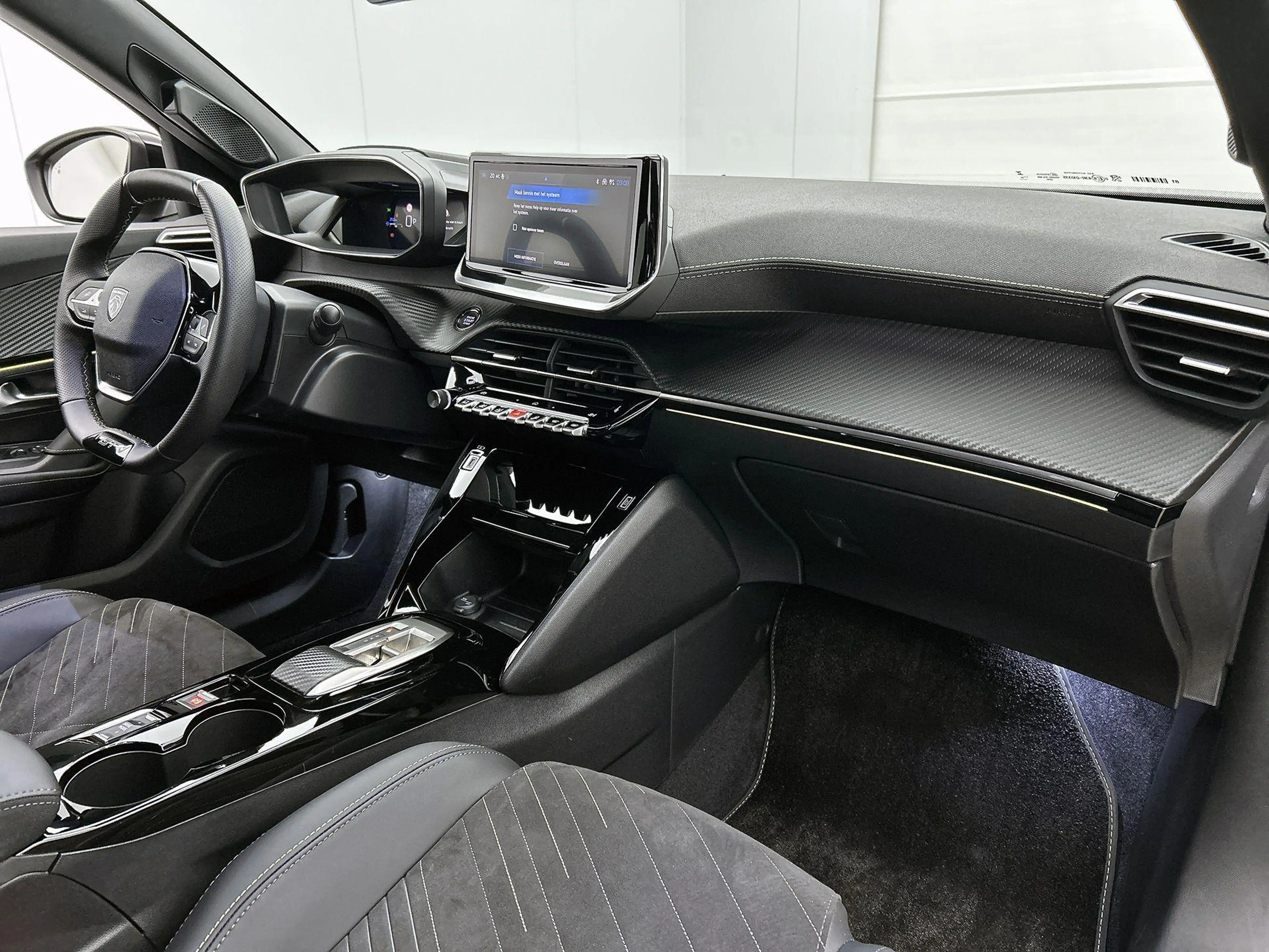 Peugeot 2008 1.2 Hybrid 145 GT | Elektrische Bestuurderstoel | — photo 13