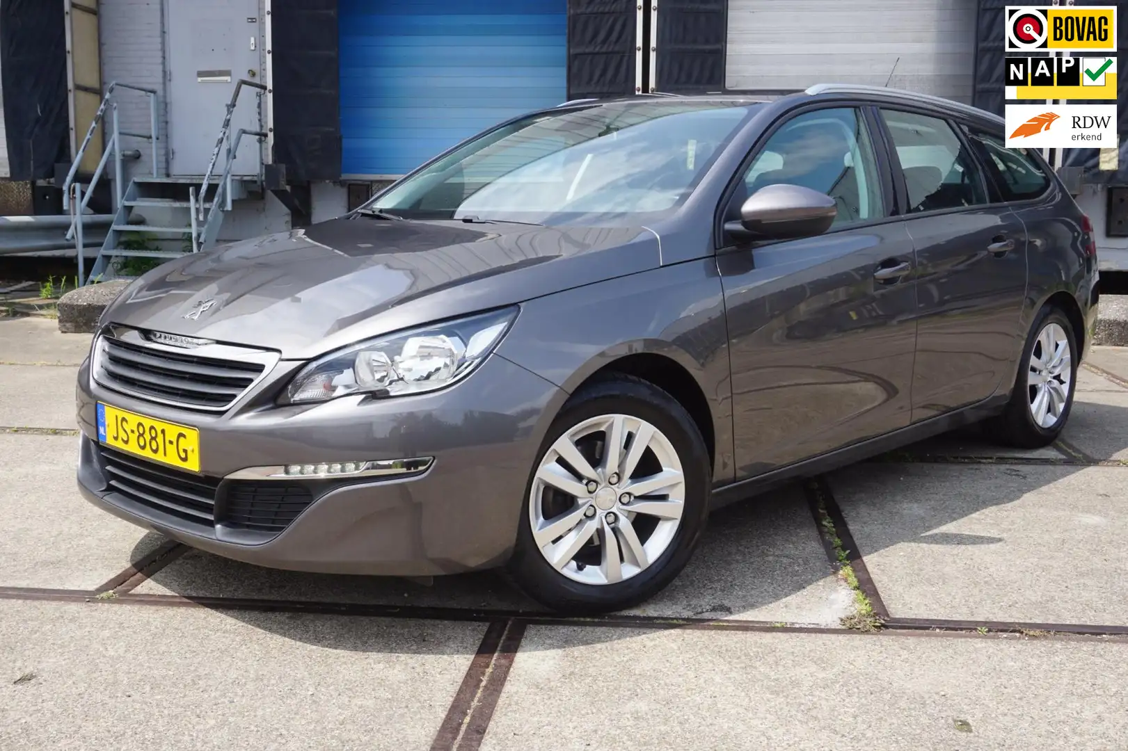 Peugeot 308 SW 1.2 PureTech Active Grau - 1