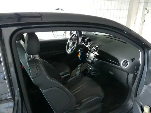 Opel Adam view 11