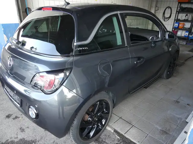 Opel Adam view 3