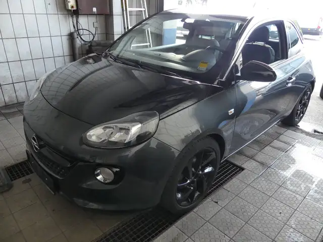 Opel Adam main image