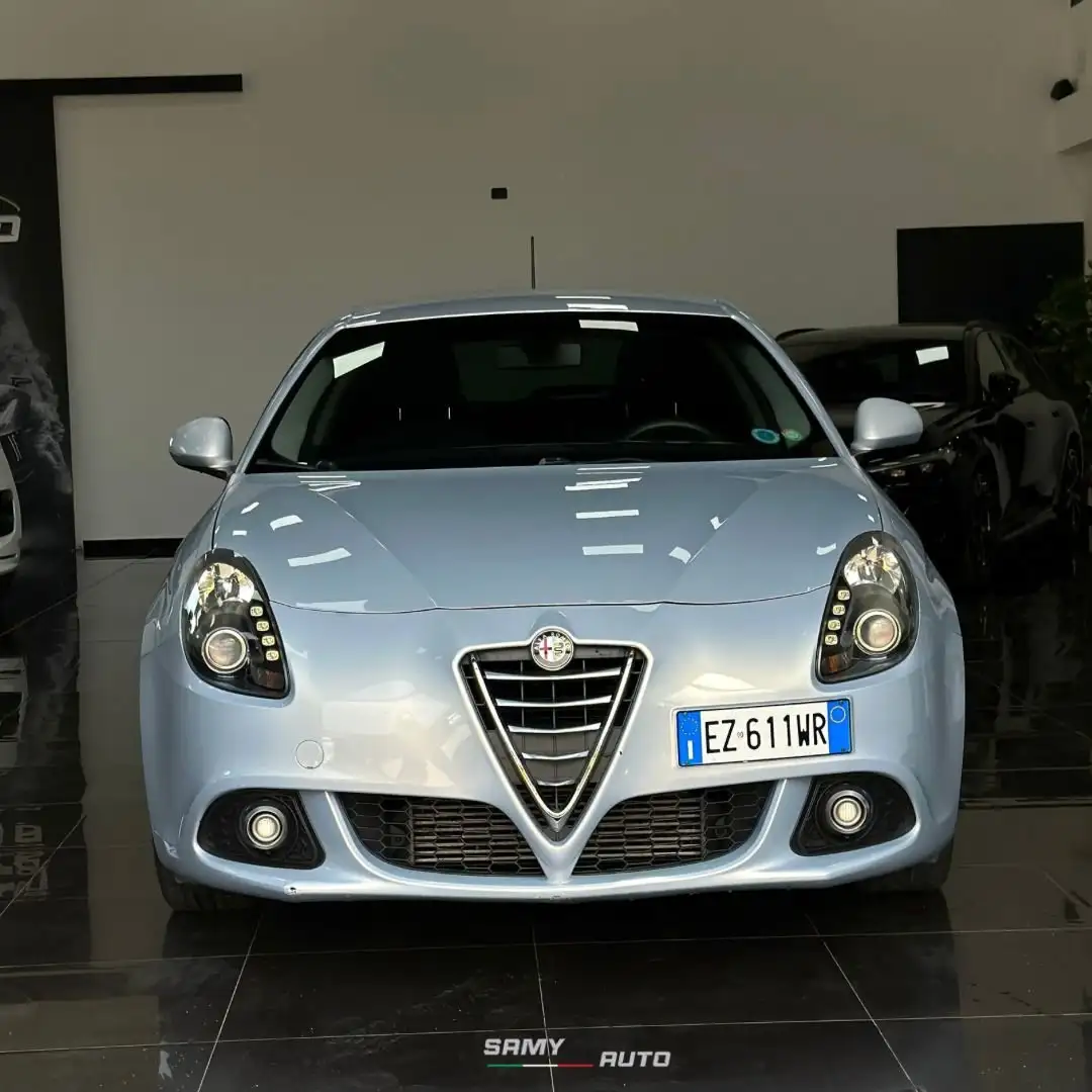 Alfa Romeo Giulietta 1.6 jtdm Exclusive Grey - 1