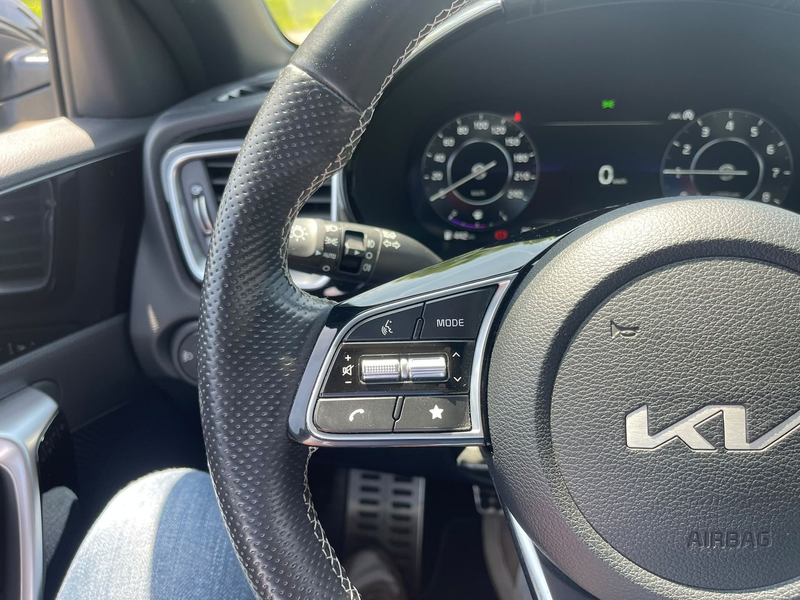 Kia ProCeed / pro_cee'd T-GDi ISG GT Line — photo 13