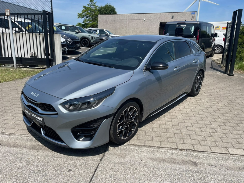Kia ProCeed / pro_cee'd T-GDi ISG GT Line — photo 7