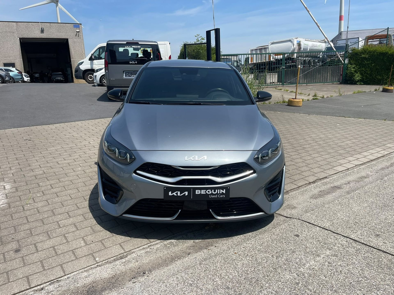Kia ProCeed / pro_cee'd T-GDi ISG GT Line — photo 2