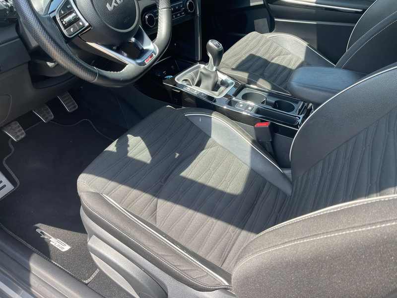 Kia ProCeed / pro_cee'd T-GDi ISG GT Line — photo 10