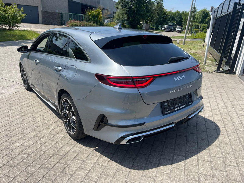 Kia ProCeed / pro_cee'd T-GDi ISG GT Line — photo 6