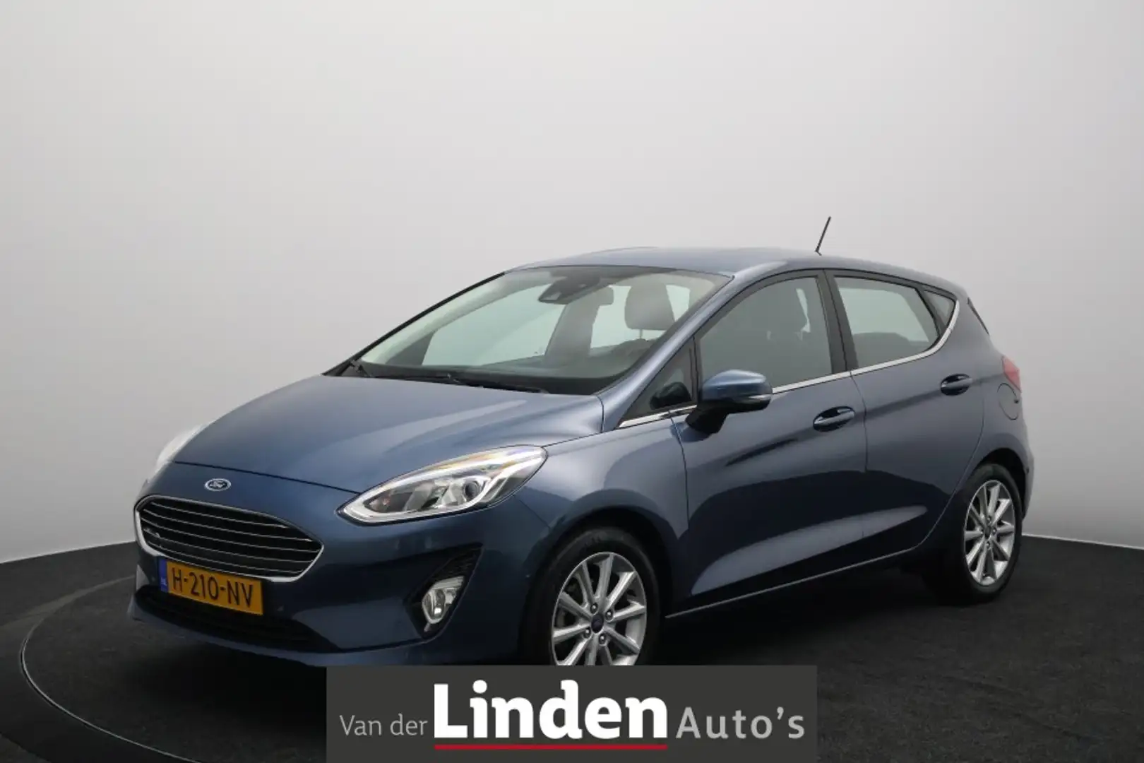 Ford Fiesta 1.0 EcoBoost Titanium | Camera | Apple Carplay & A Blu/Azzurro - 1