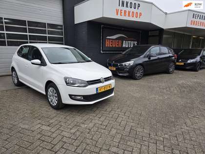 Volkswagen Polo 1.2-12V 5 deurs wit nw apk radio navigatie scherm