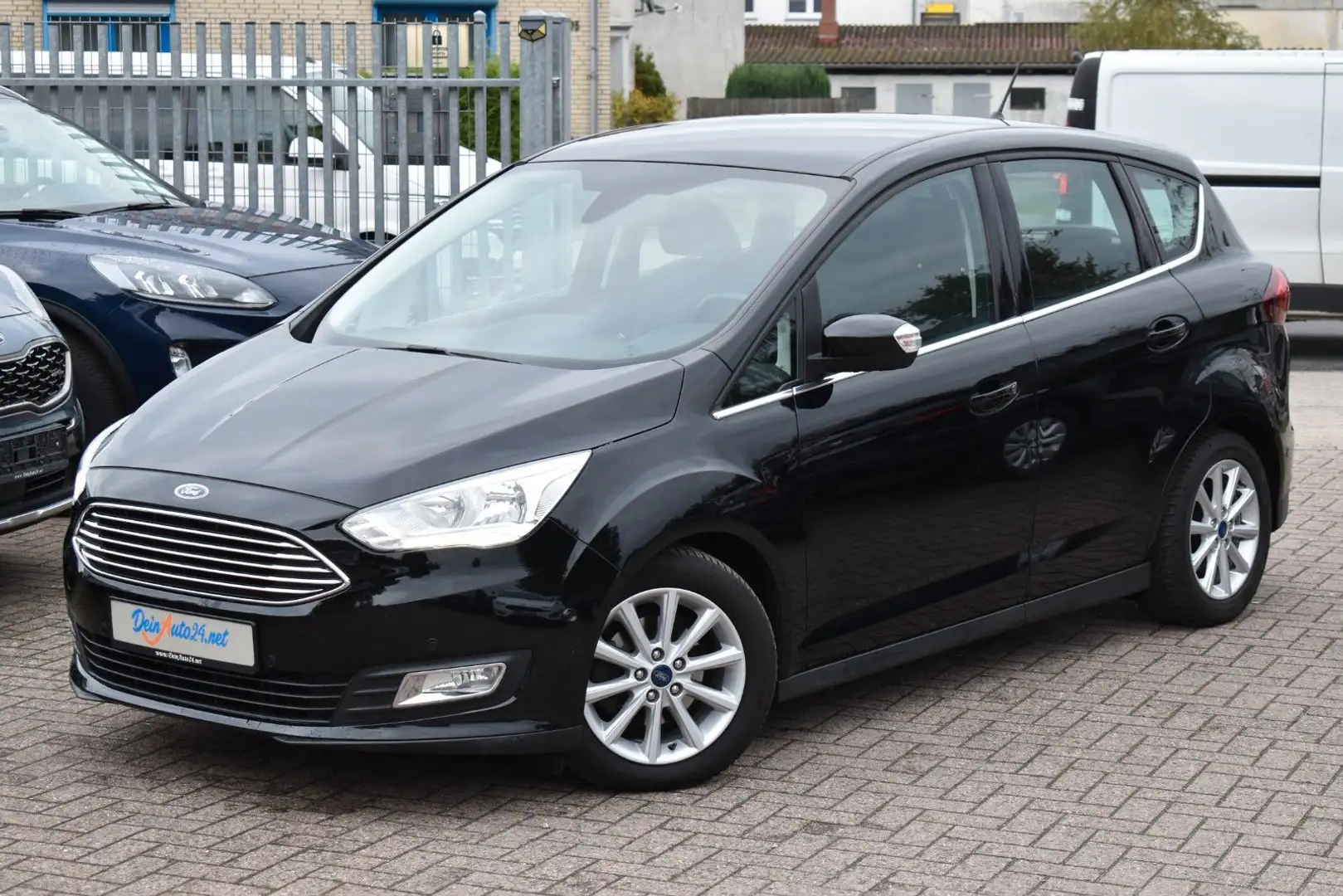 Ford C-Max C-MAX Titanium NAVI| Kamera| LED| Tempo.| Si-HZG Schwarz - 1