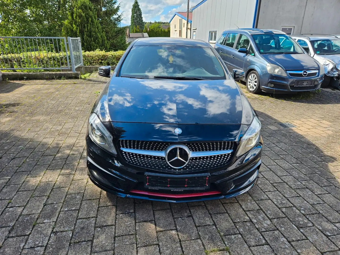Mercedes-Benz A 250 A -Klasse A 250 Sport Euro6 Motorschaden. Schwarz - 2