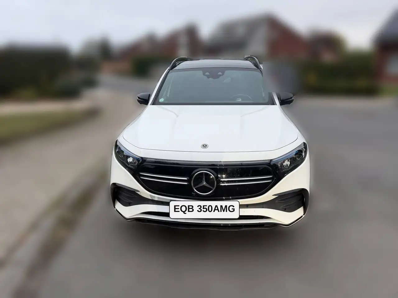 Mercedes-Benz EQB 350