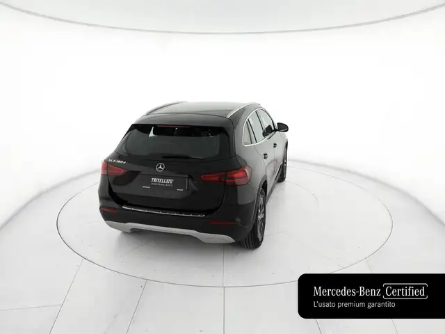 Mercedes-Benz Gla view 7