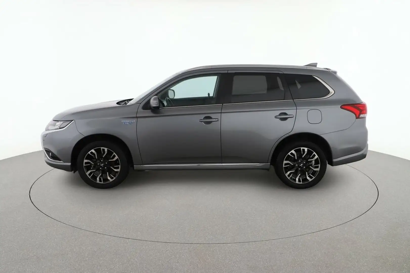 Mitsubishi Outlander 2.0 PHEV Kaiteki 4WD Gris - 2