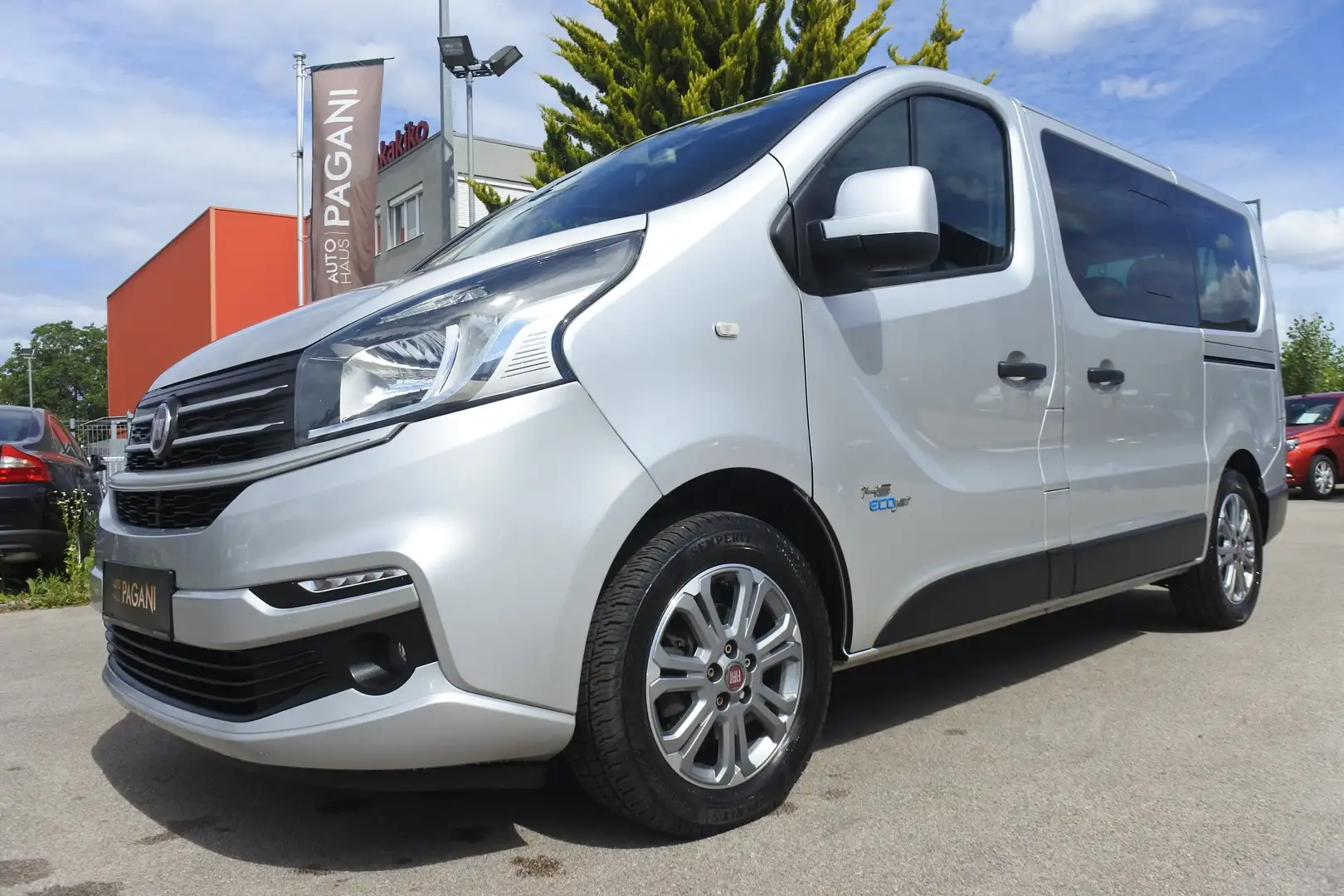 Fiat Talento Talento Panorama 3,0t 1,6 EcoJet 145 Professionel Silber - 1