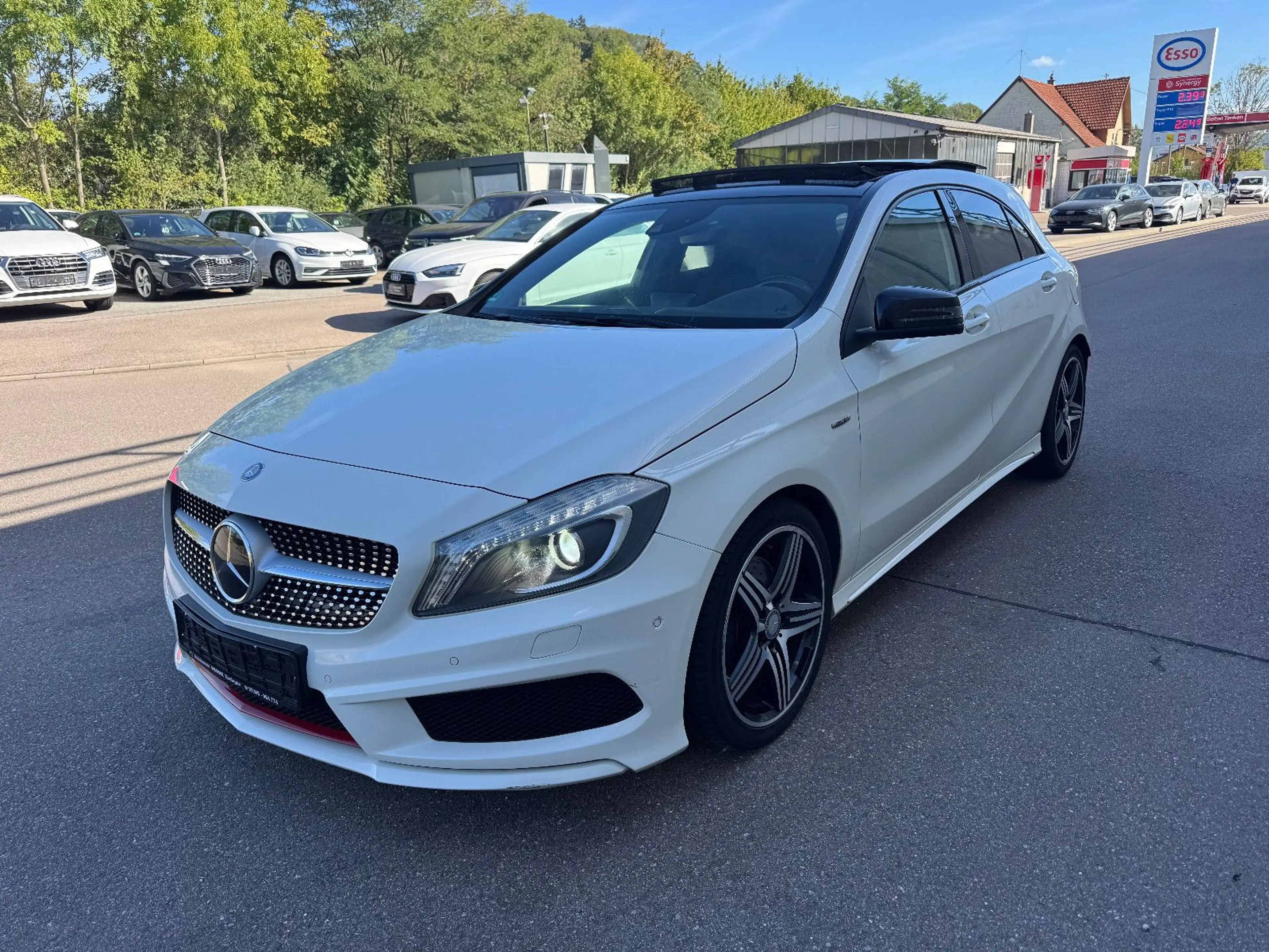 Mercedes-Benz A 250 Sport AMG Autom. Pano Xen PDC Navi