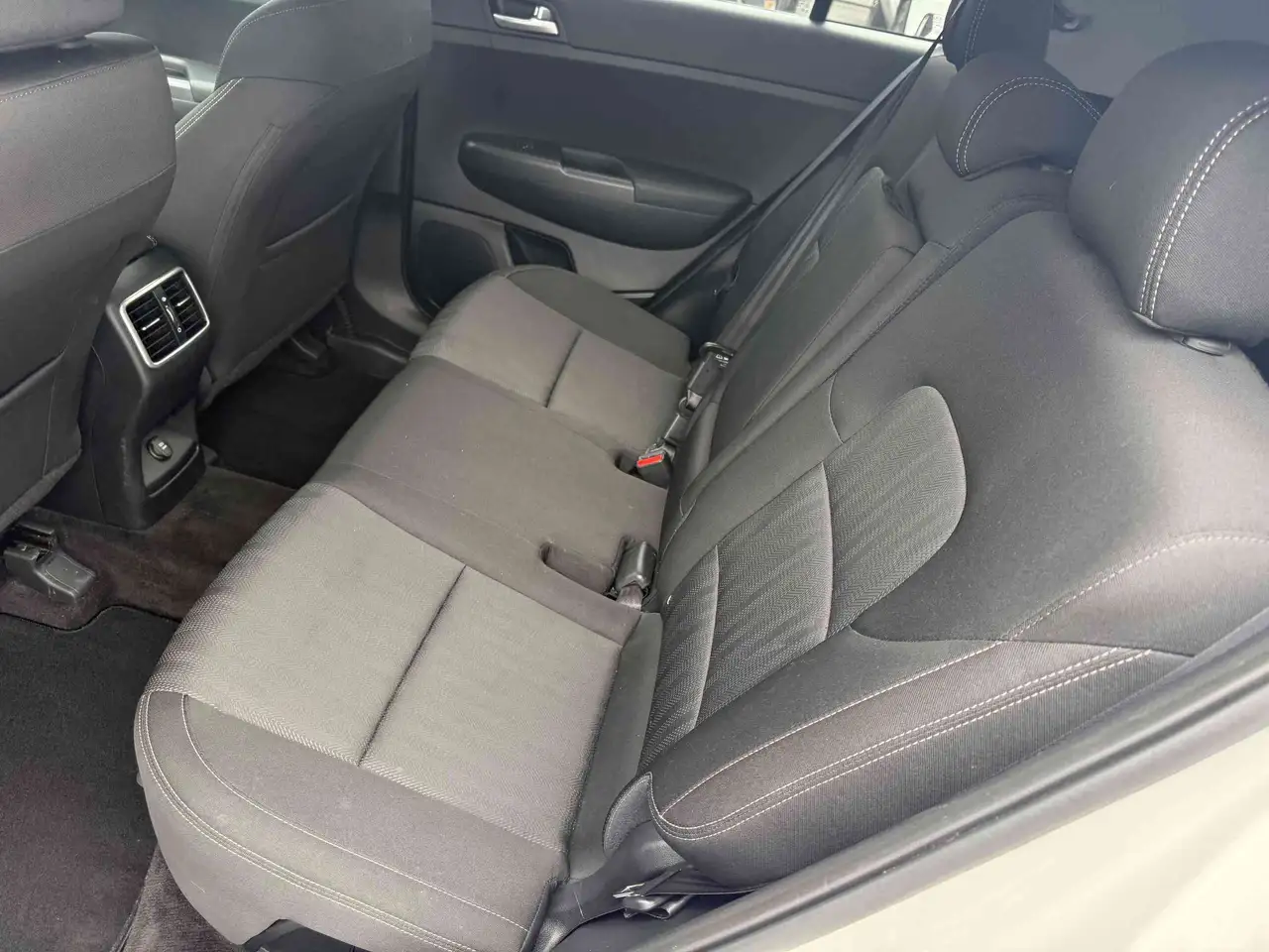 Kia Sportage снимка Kia Sportage