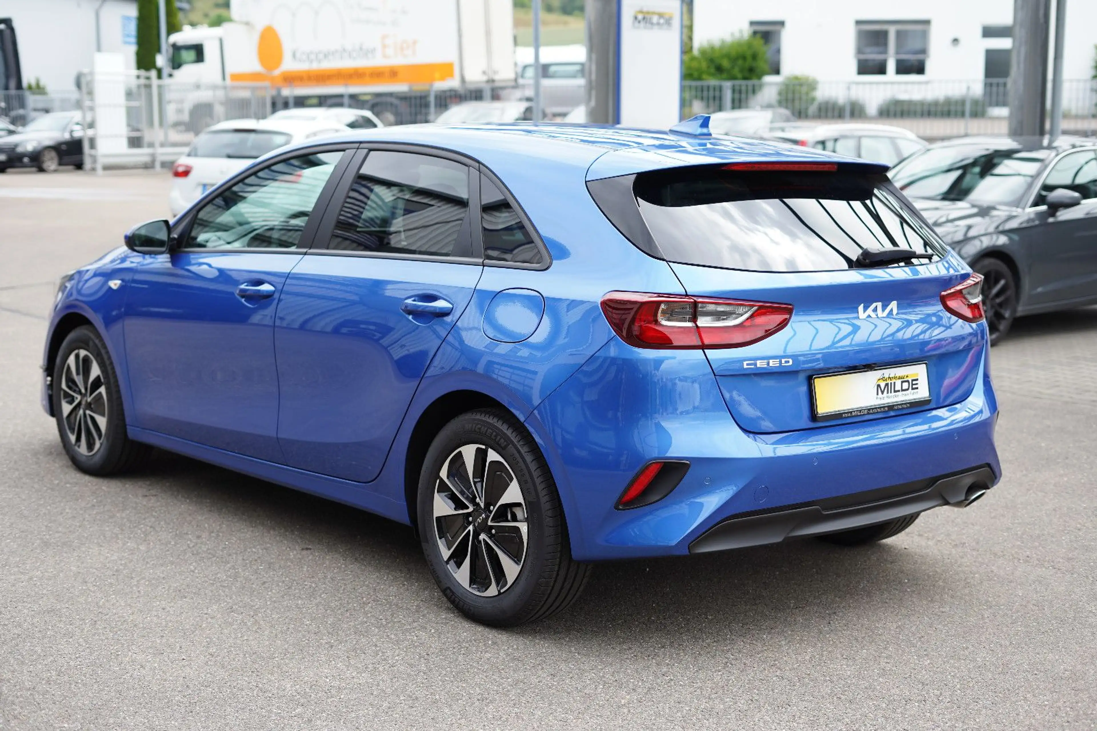 Kia Ceed / cee'd CEED 140 PS AUTOM. SHZ KAMERA NAVI PDC VO+HI AHK — photo 4