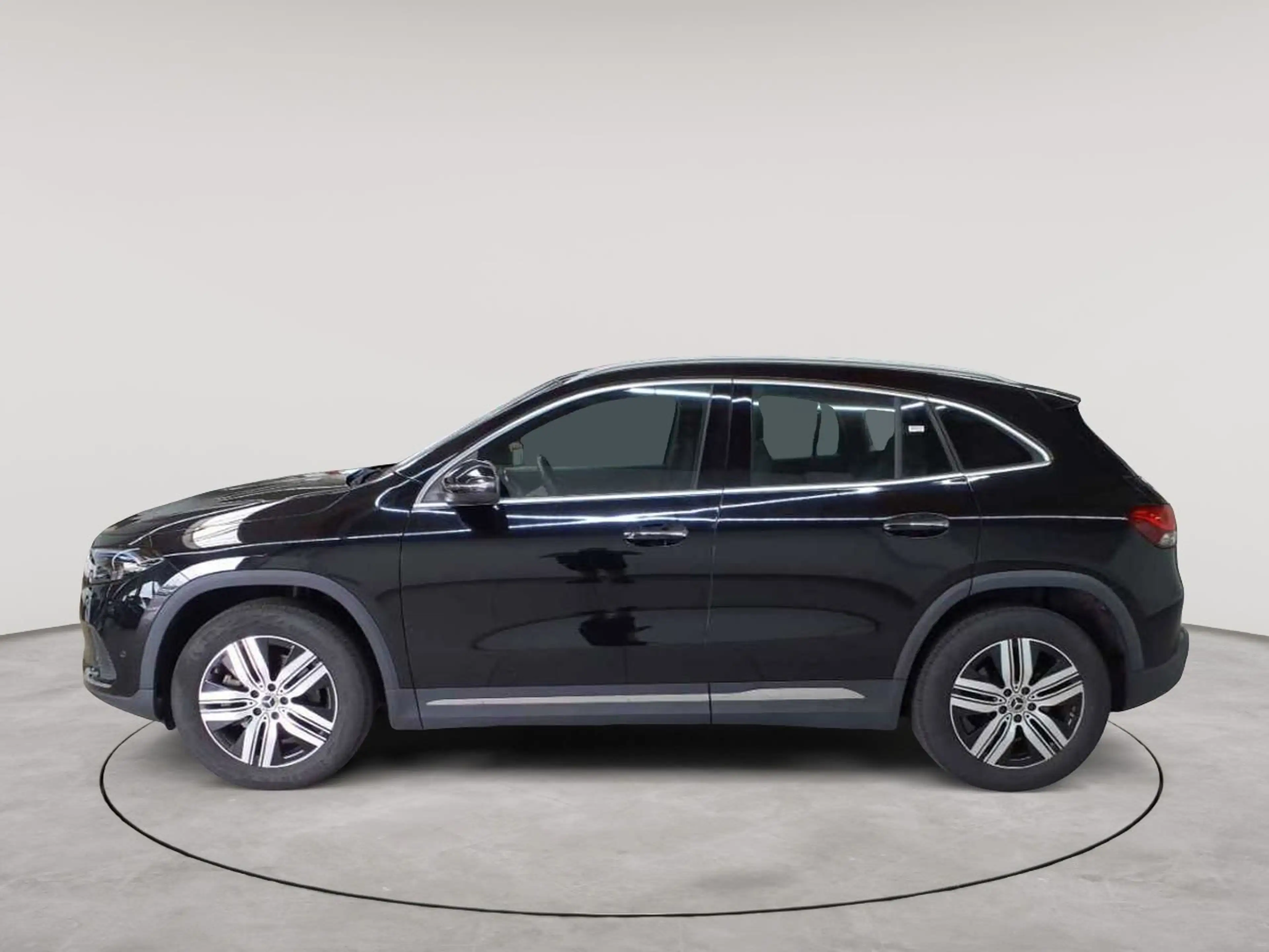 Mercedes-Benz EQA 300 EQA 300 4M Progressive AssiP PANO AHK — photo 6