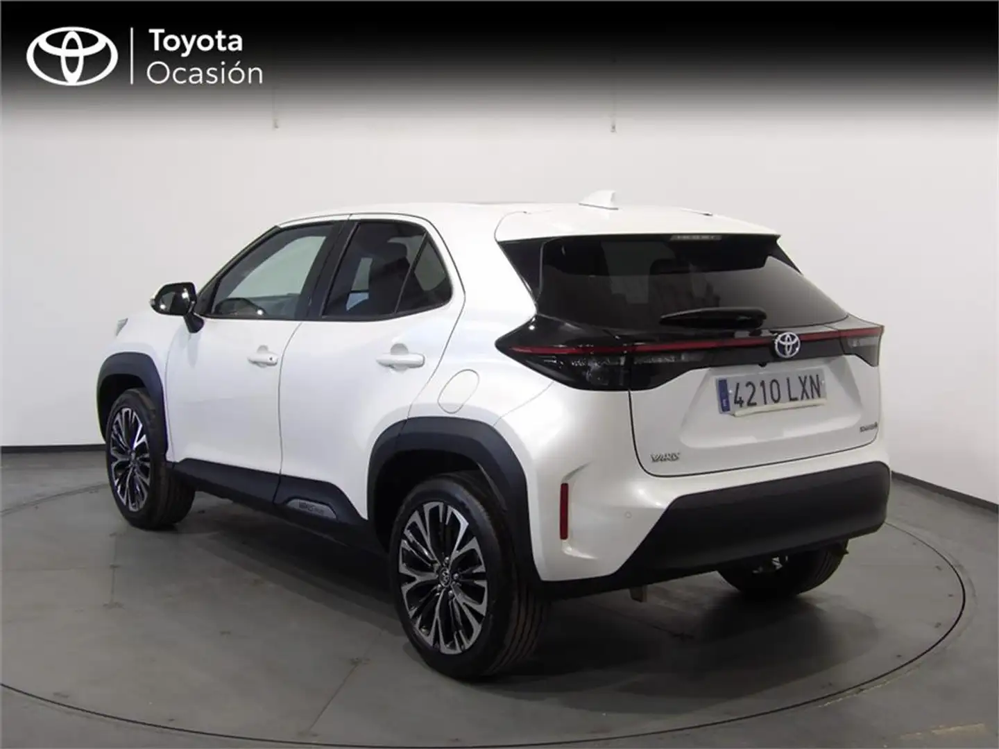 Toyota Yaris Cross 120H Style Plus - 2
