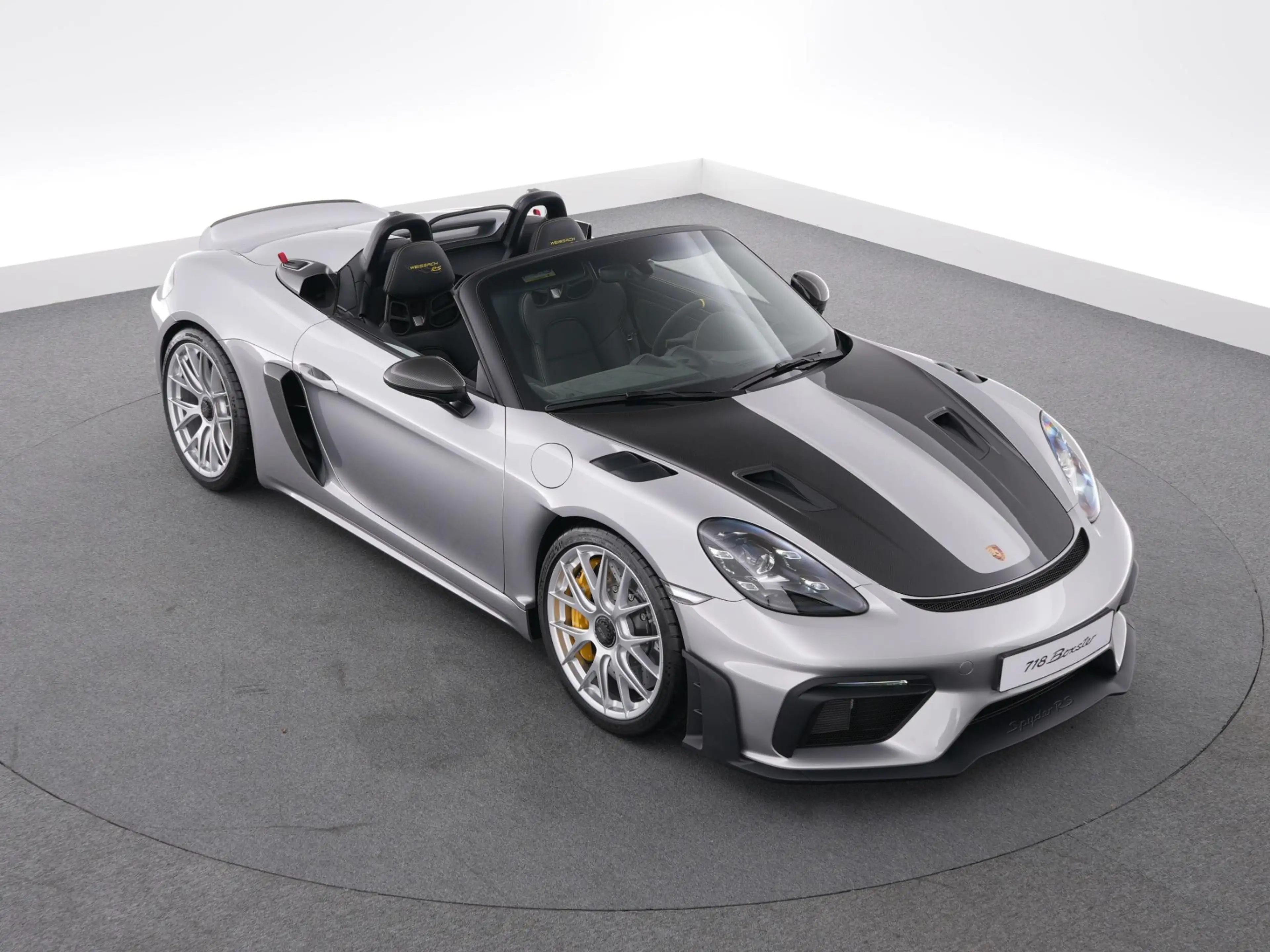 Porsche 718 Spyder RS — photo 9