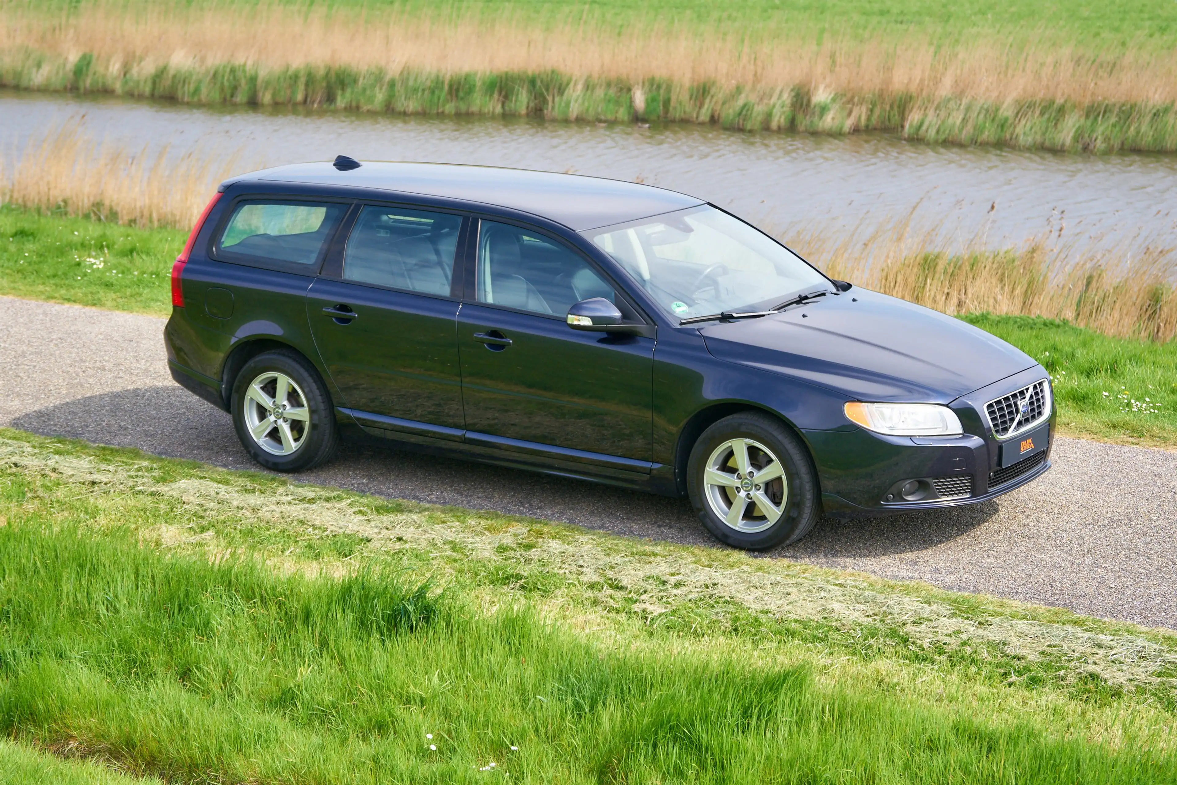 Volvo V70 Momentum 3.2 Geartronic / 134.000 km, oerdegelijk — photo 3
