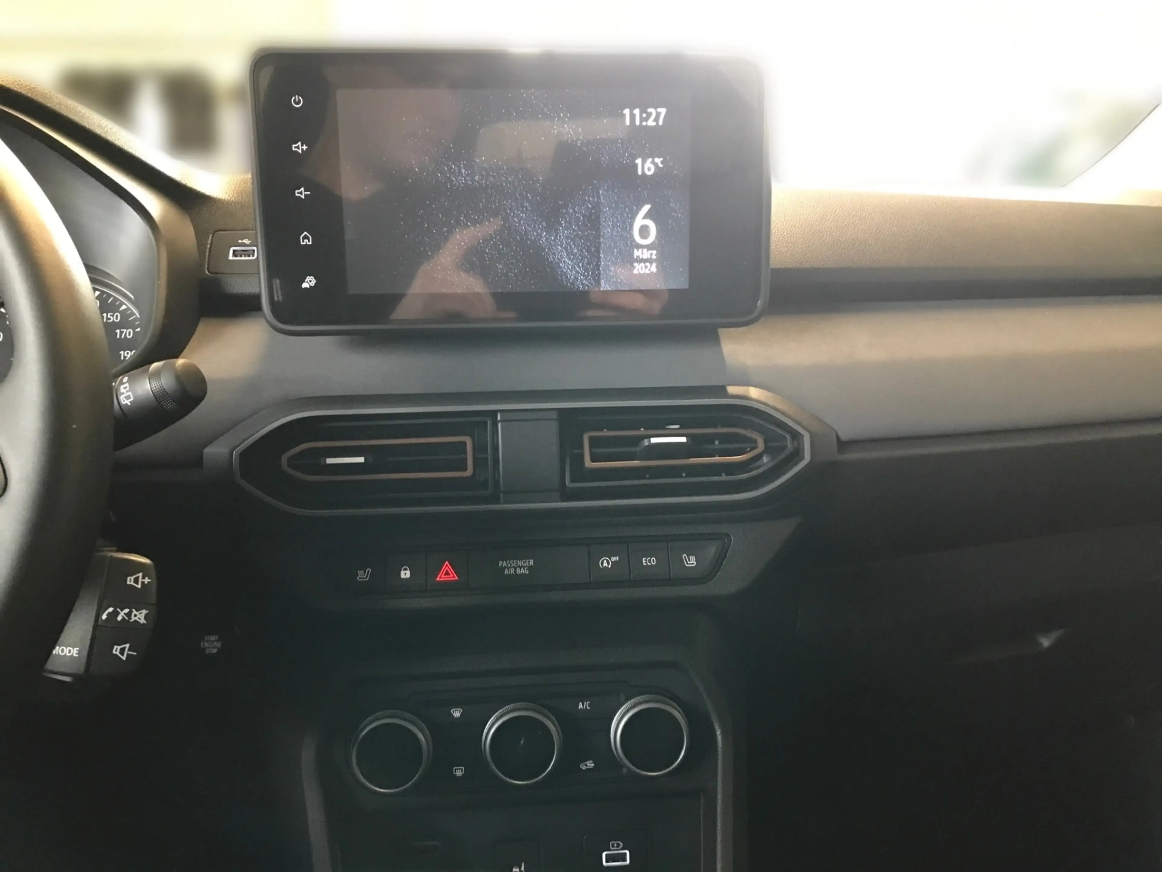Dacia Jogger Extreme TCe 110 *KLIMA* — photo 11