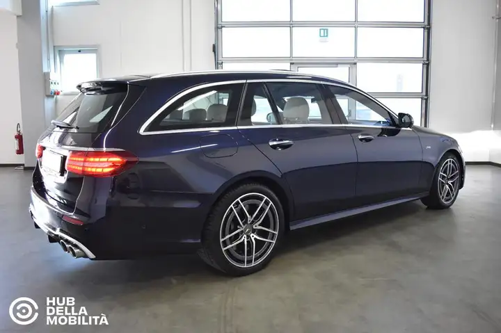 Mercedes-Benz E 53 AMG S.W. 4Matic+ EQ-Boost — foto 4
