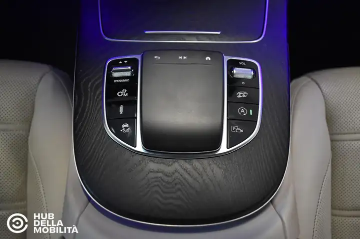 Mercedes-Benz E 53 AMG S.W. 4Matic+ EQ-Boost — foto 17