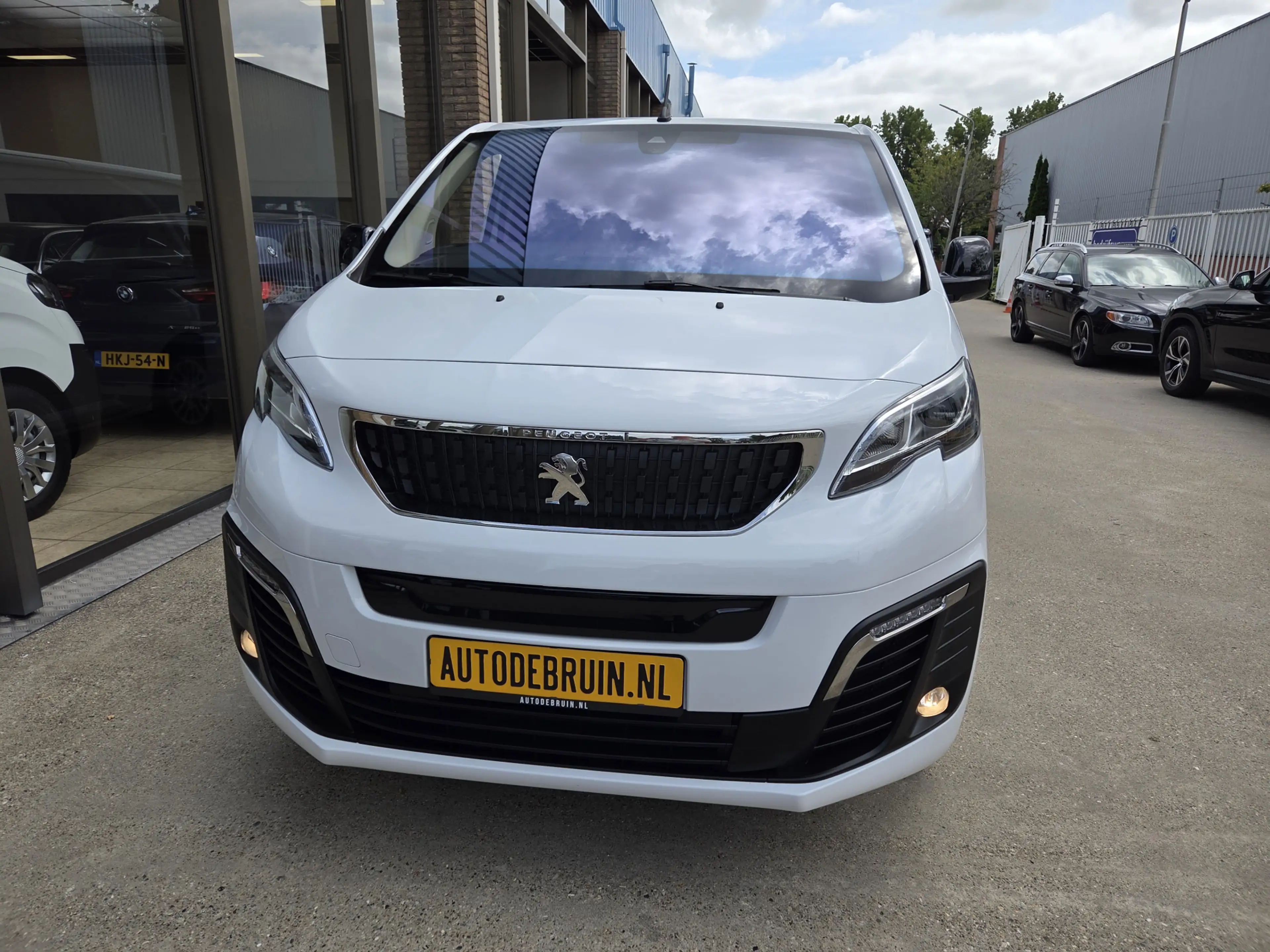Peugeot e-Expert Long L3 75 kWh Xenon Stoelverwarming Airco Achteru — photo 10
