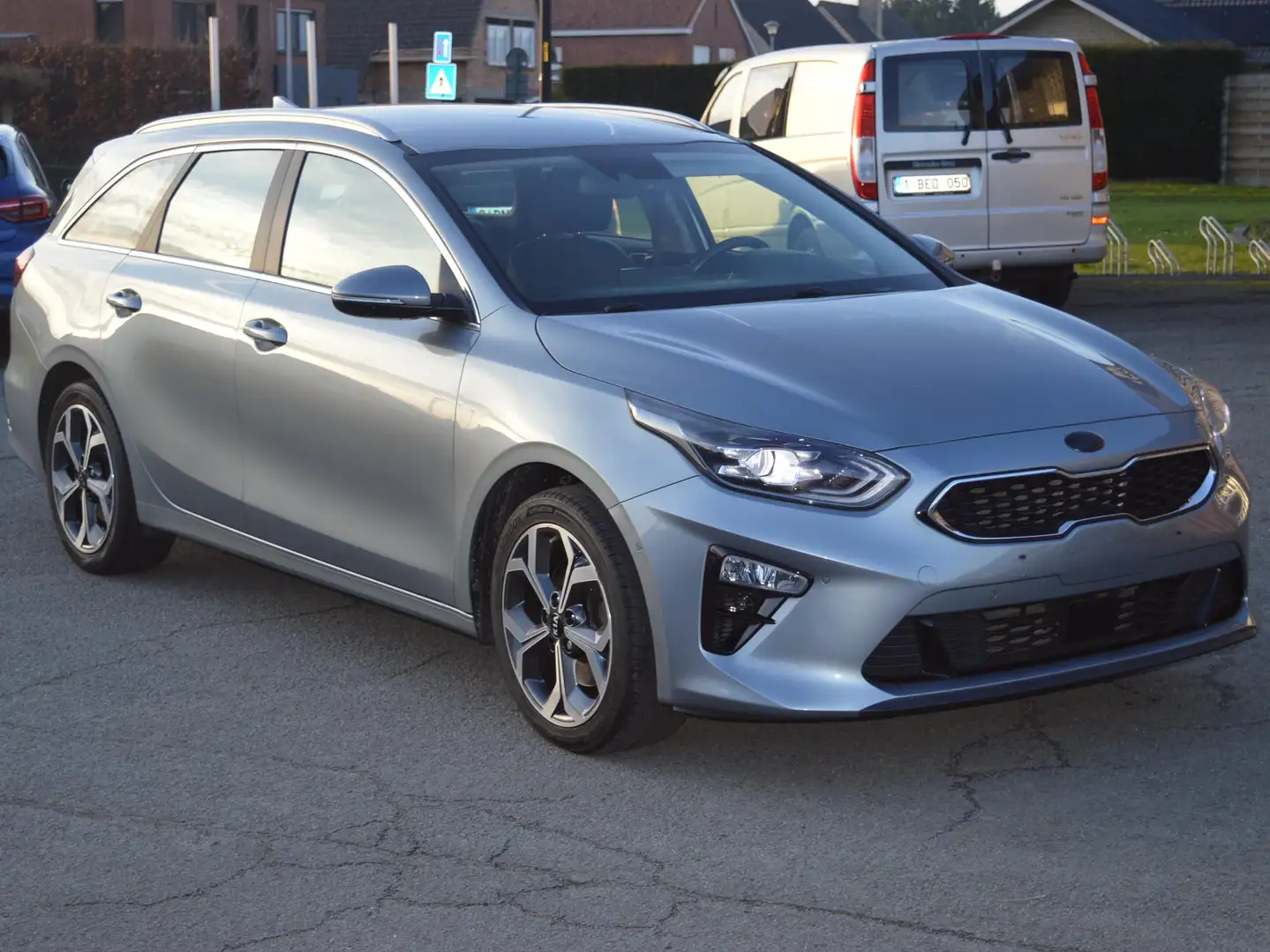 Kia Ceed SW / cee'd SW Ceed SW 1.4 T-GDI OPF Platinum Edition Gris - 2