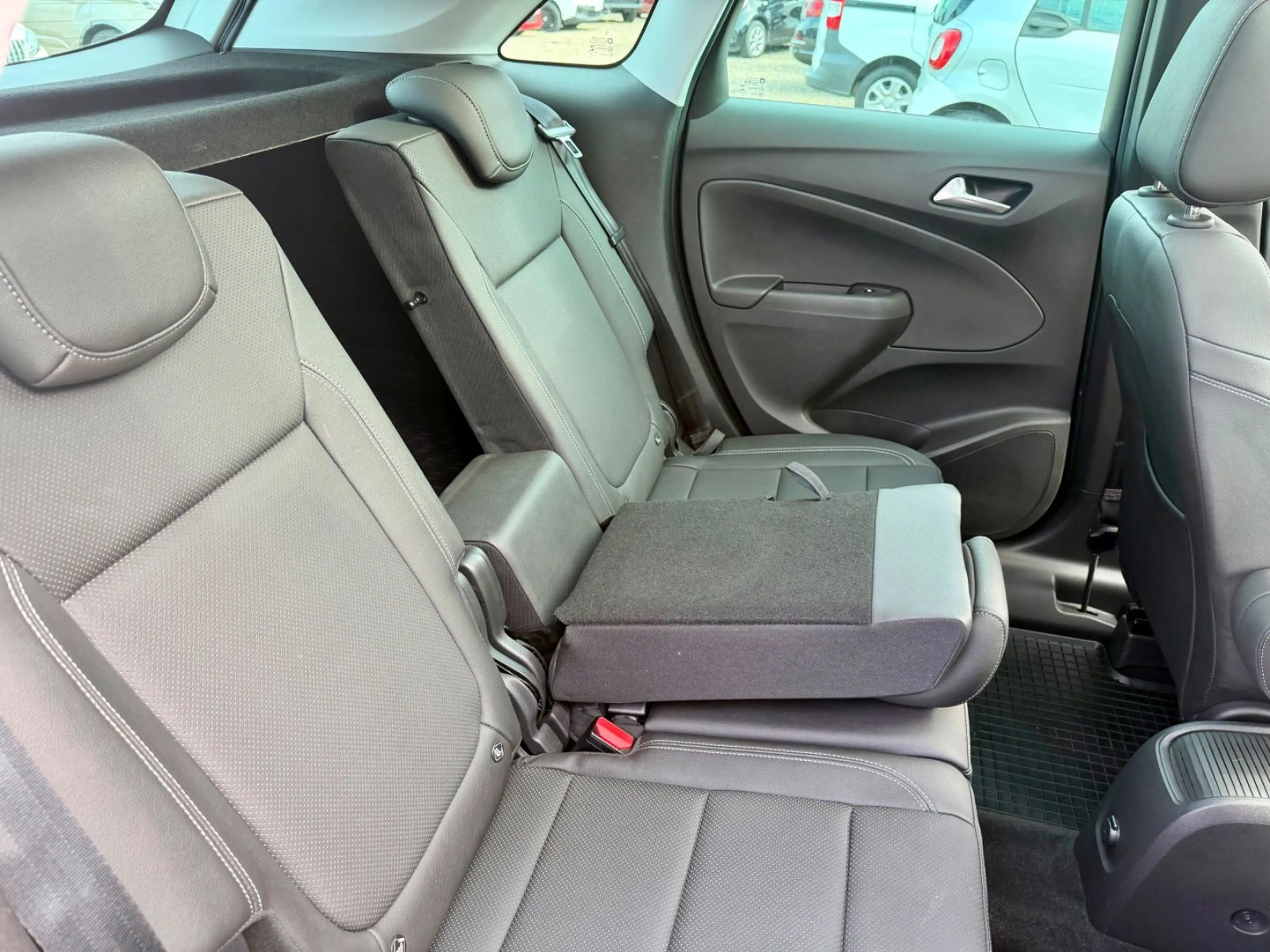 Opel Crossland X Crossland Ultimate, Autom., Leder, LED, Kamera — photo 13