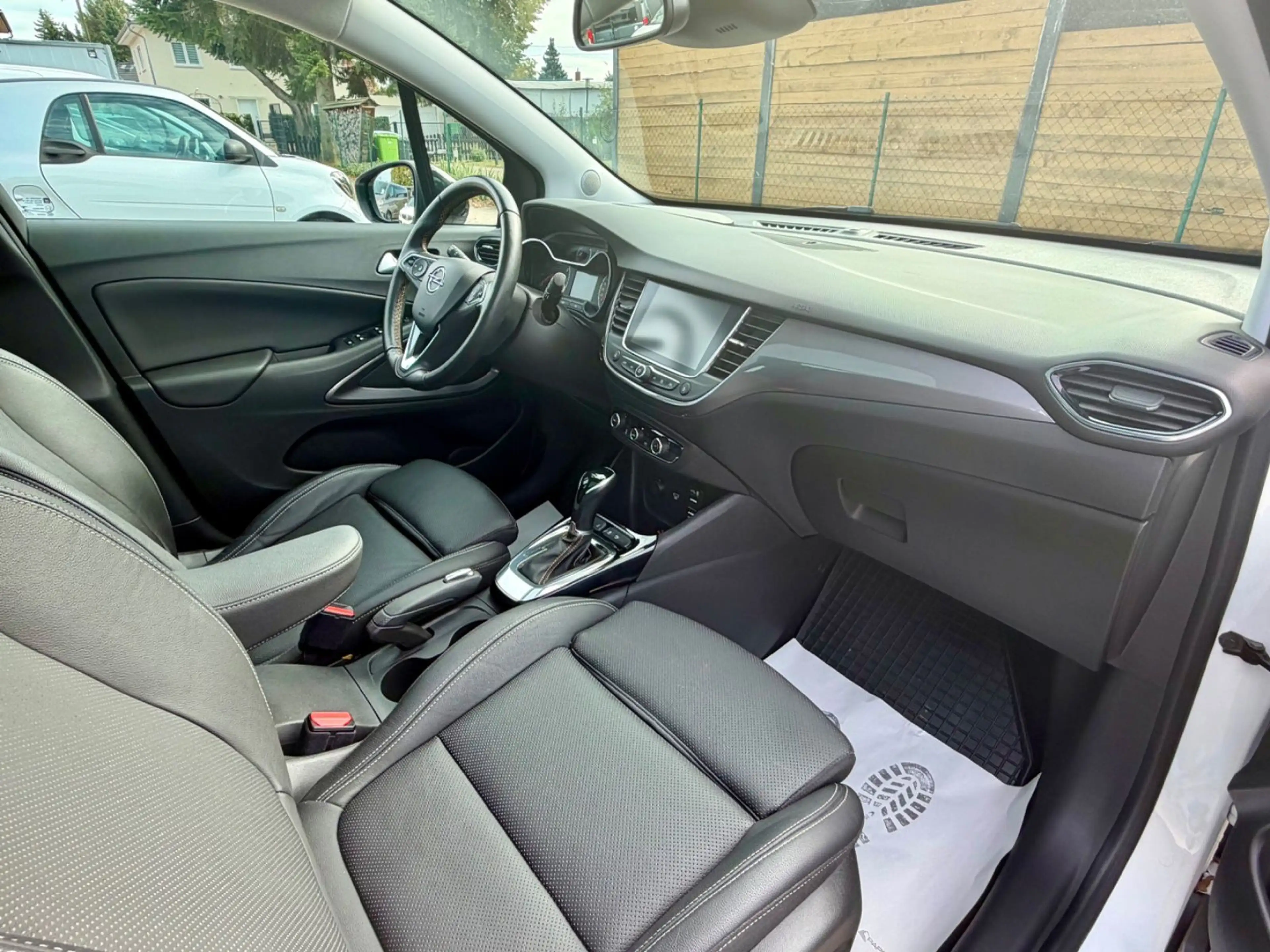 Opel Crossland X Crossland Ultimate, Autom., Leder, LED, Kamera — photo 11