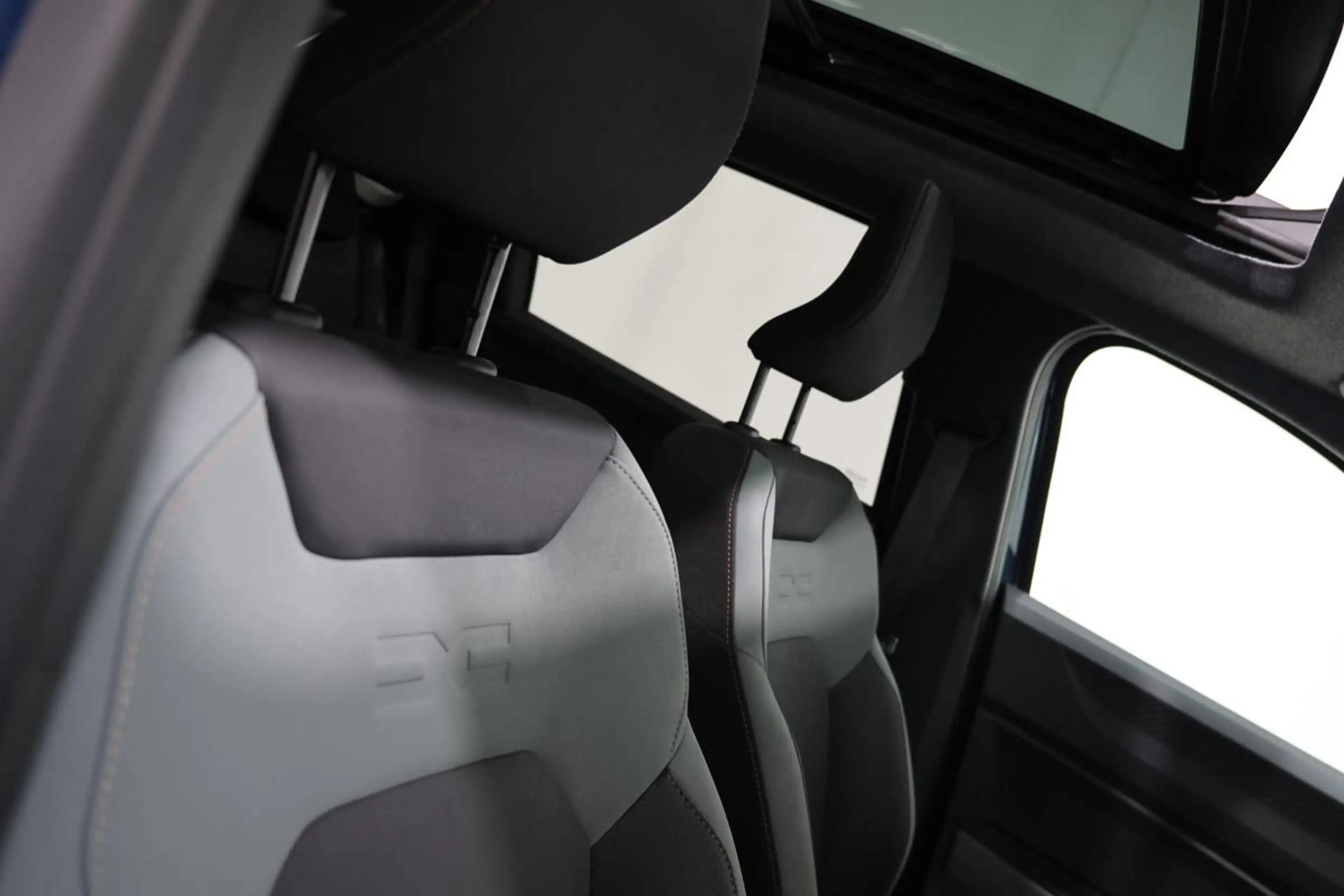 Dacia Bigster 1.2 TCE 130 4X4 EXTREME LED GPS CAMERA JA18 — photo 12