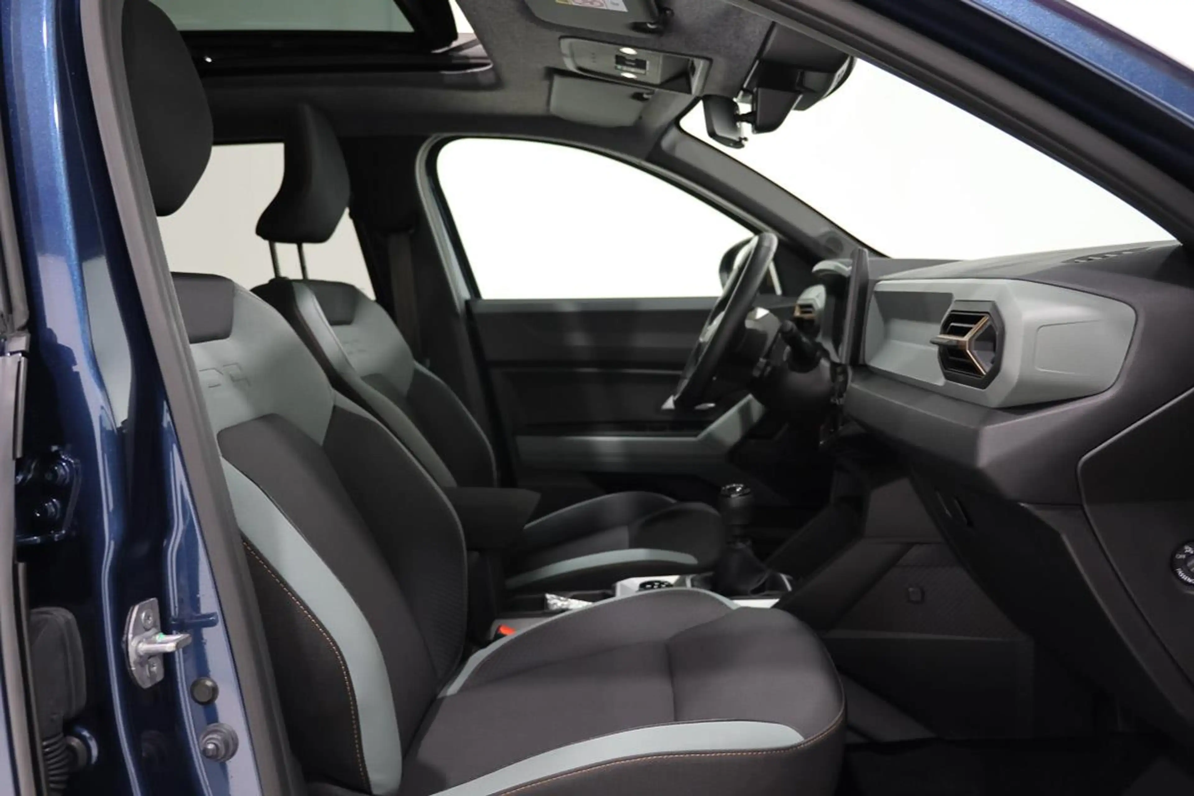 Dacia Bigster 1.2 TCE 130 4X4 EXTREME LED GPS CAMERA JA18 — photo 11
