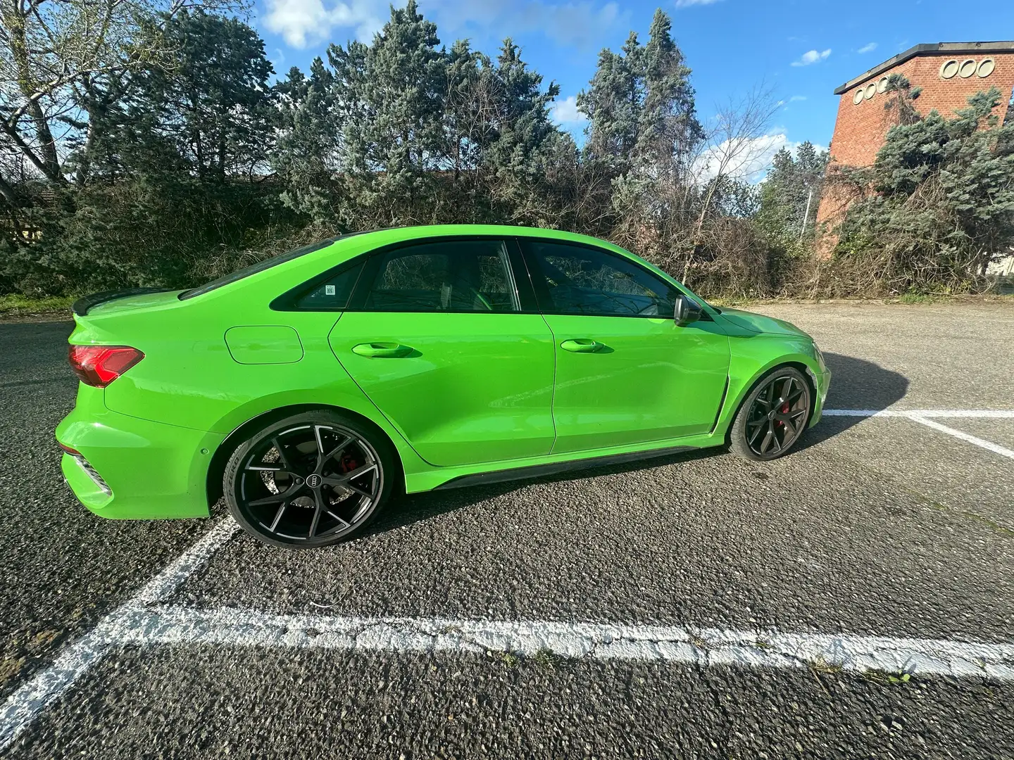 Audi RS 3 zelena - 2