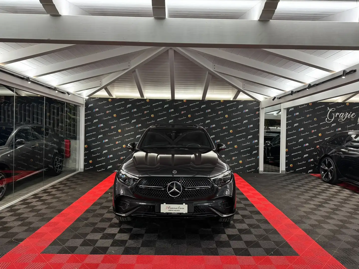 Mercedes-Benz GLC 220 d AMG Line Premium 4matic auto Grigio - 2