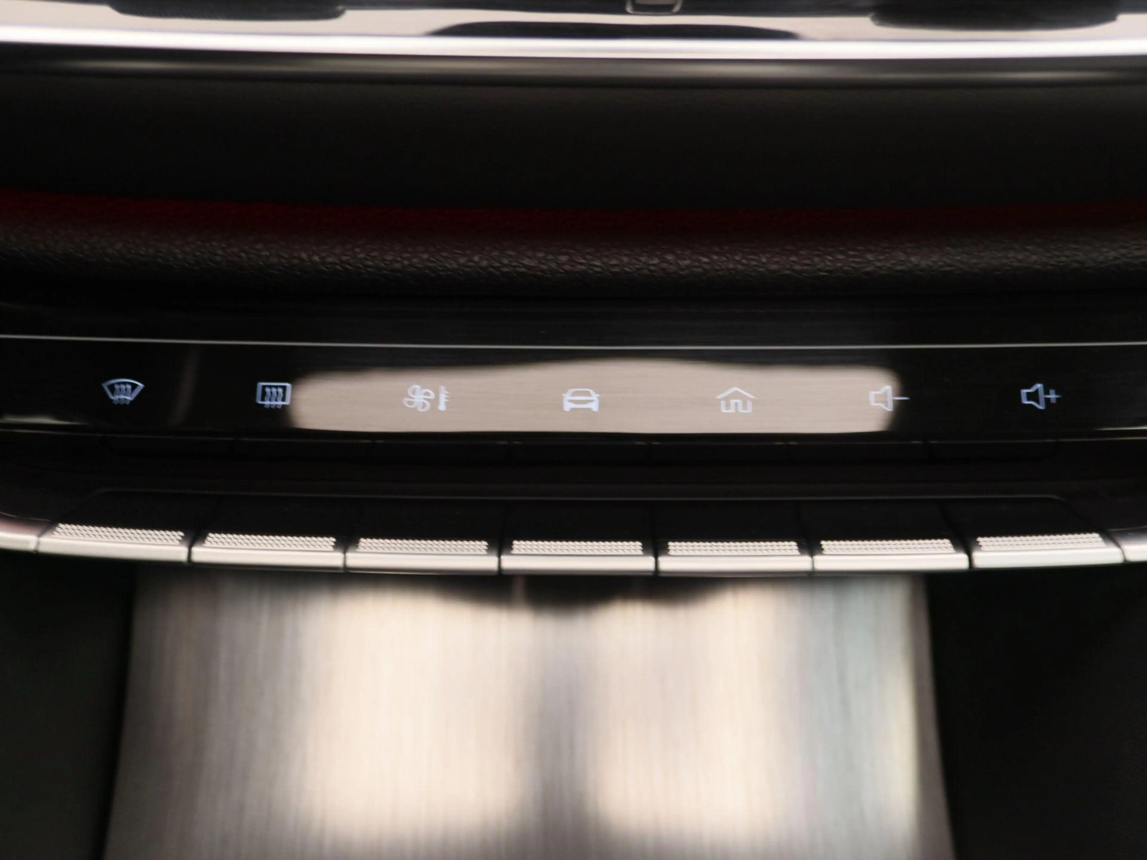MG EHS 1.5 TGDI Luxury | Apple Carplay/Android Auto | Led — photo 10