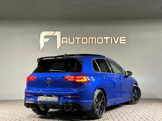 Volkswagen Golf view 3