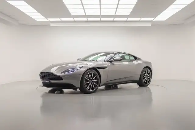 Aston Martin DB11 V8 Coupé