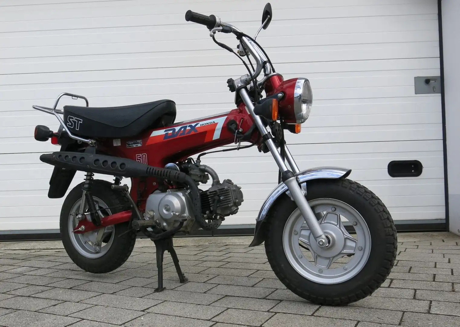 Honda Dax ST 50 3 Gang Červená - 2