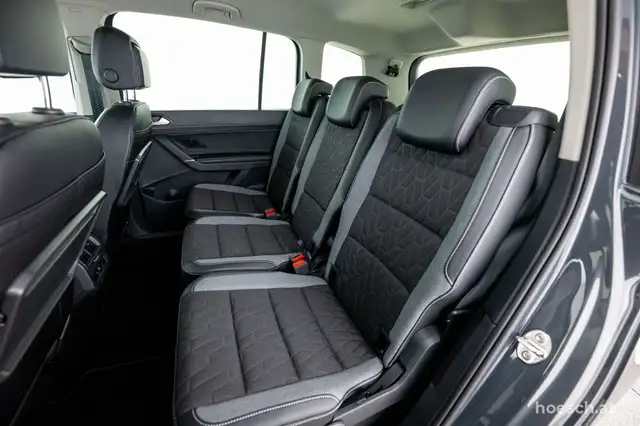 Volkswagen Touran view 7
