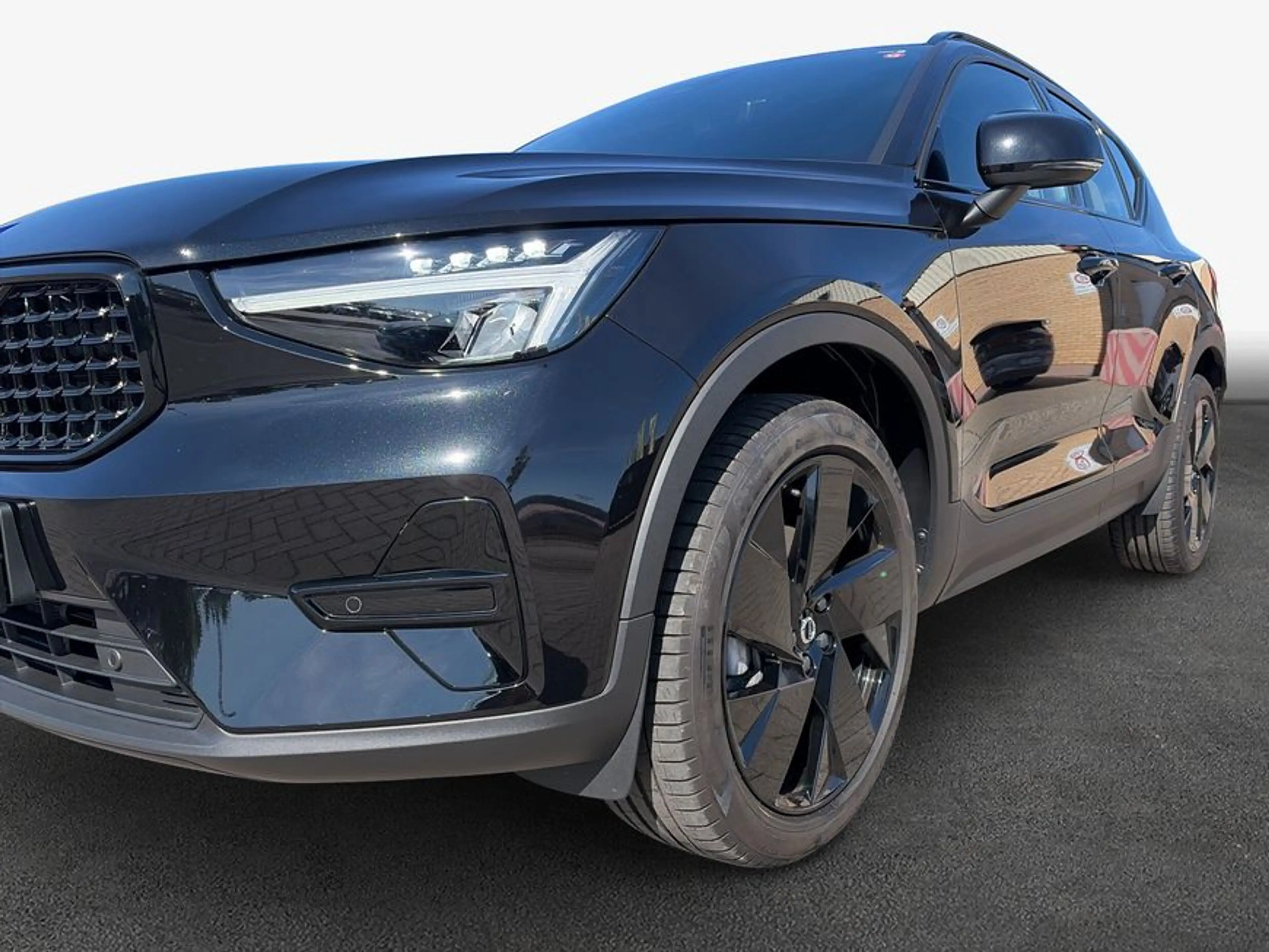 Volvo XC40 XC40 B3 B DKG Plus Black Edition — photo 6