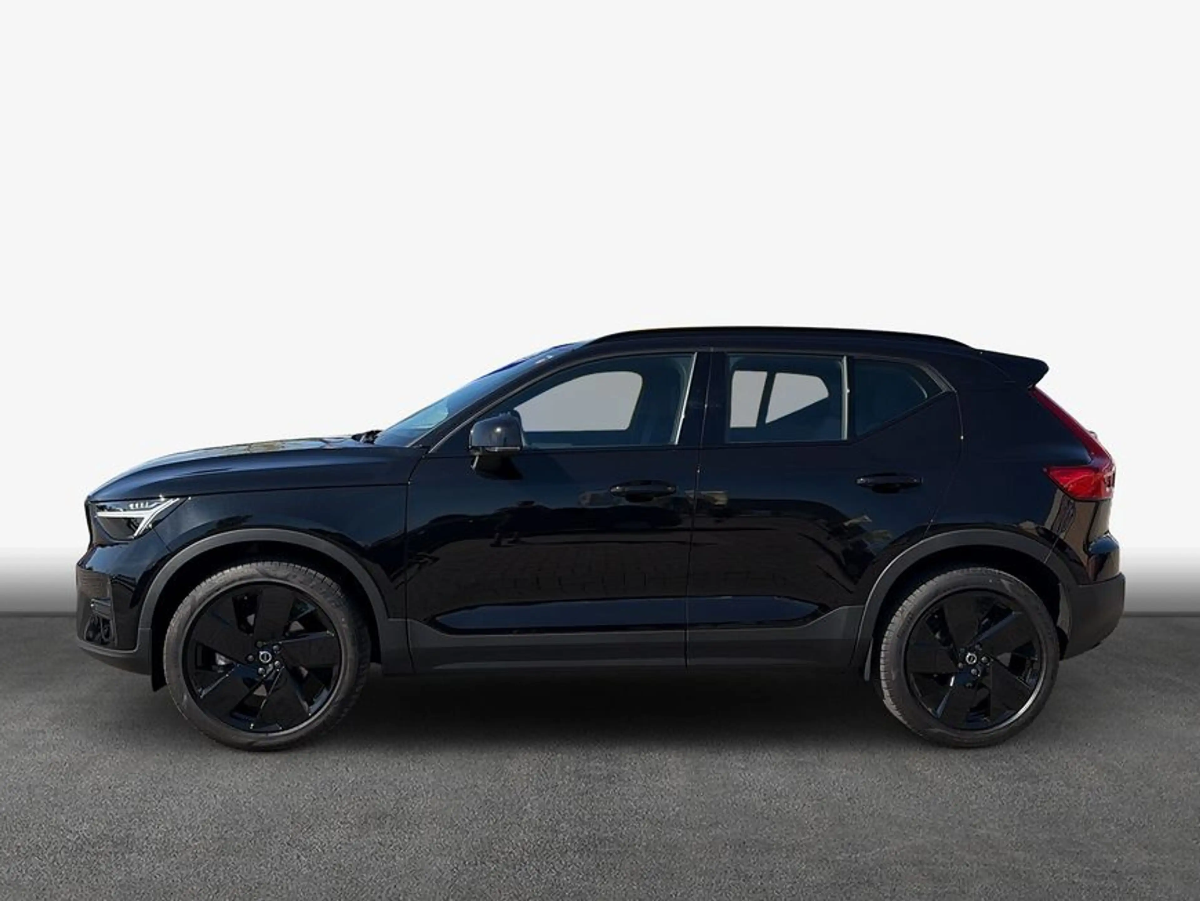 Volvo XC40 XC40 B3 B DKG Plus Black Edition — photo 4